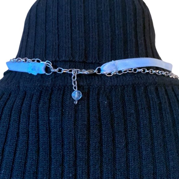 CREATION - Short Blue Wire Wrapped Pendant Necklace with ribbon & chain - Picture 4 of 5